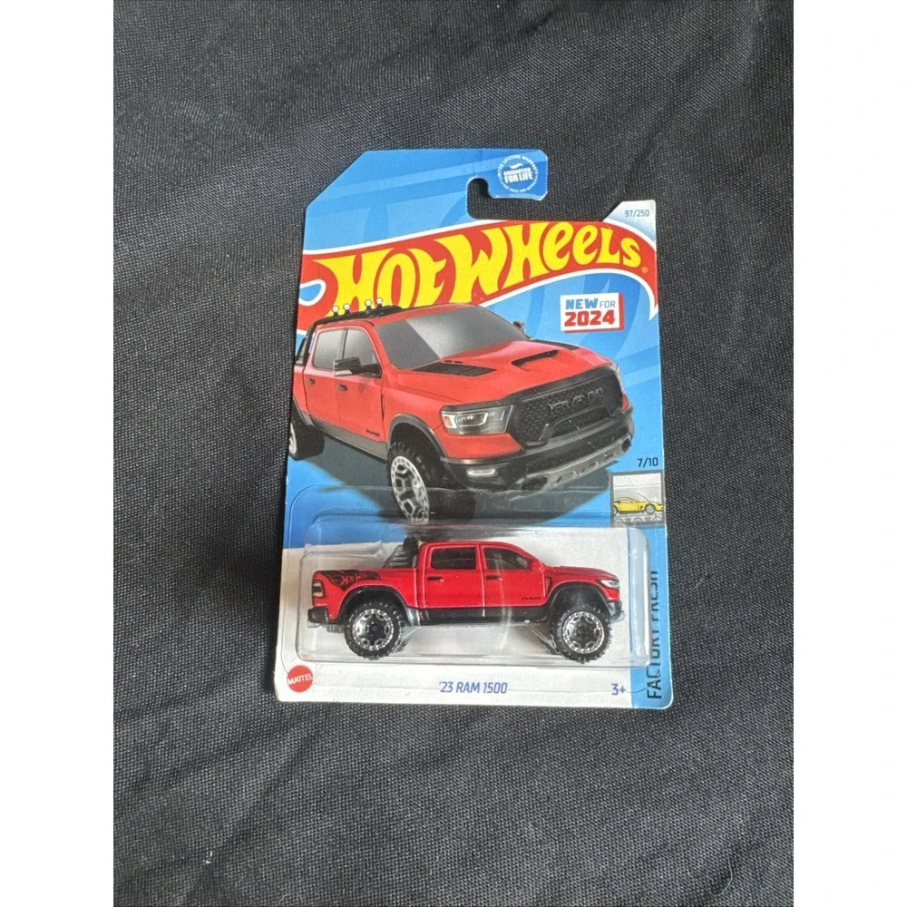 A2 Hot Wheels 23 Ram 1500 Factory Fresh 7/10 Red Pickup Truck 97/250